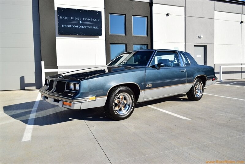 Oldsmobile-Cutlass-1986-Blue