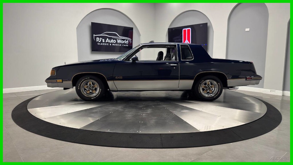 Oldsmobile-Cutlass-1987-Coupe-Gray