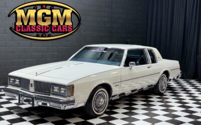Oldsmobile Delta 88 1982
