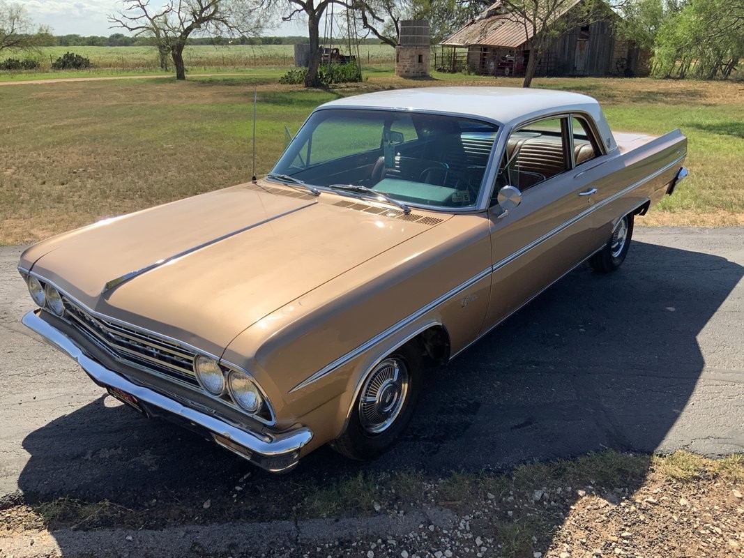 Oldsmobile-F85-1963-Hardtop