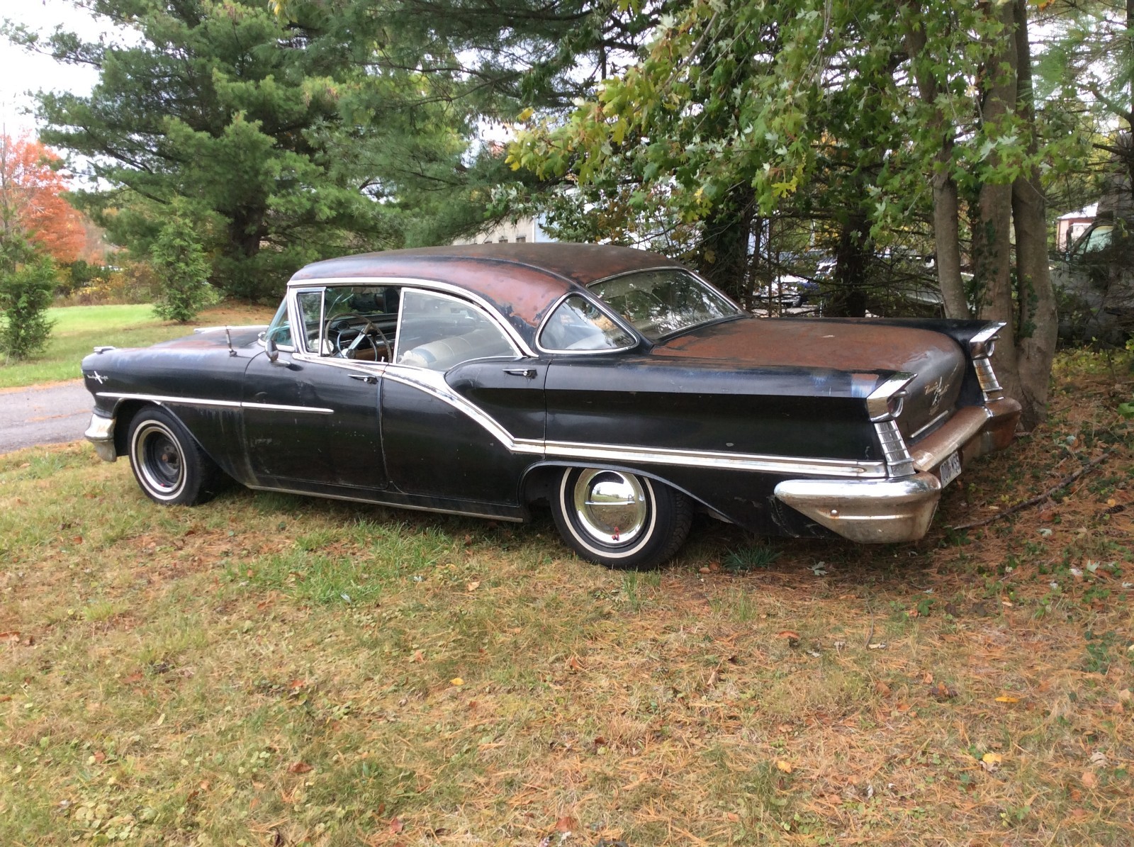 Oldsmobile Ninety-Eight 1957
