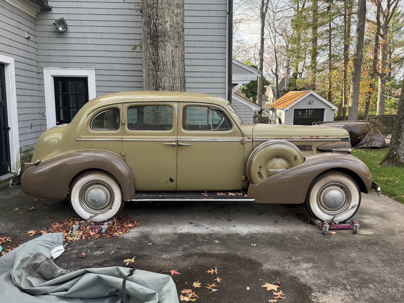 Other-Makes-1937-Sedan-Brown