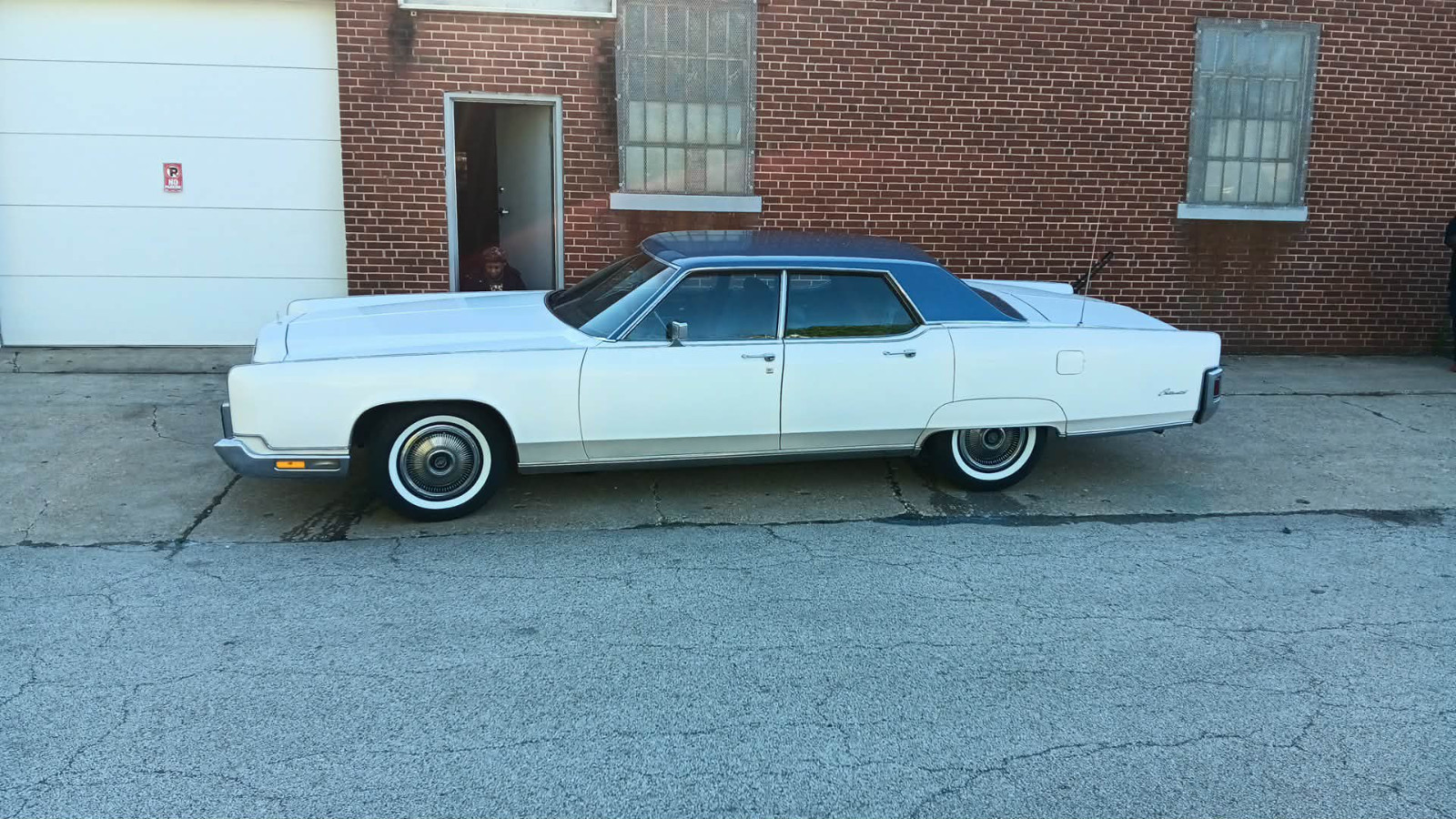 Other-Makes-Continental-1973-Sedan-Blue