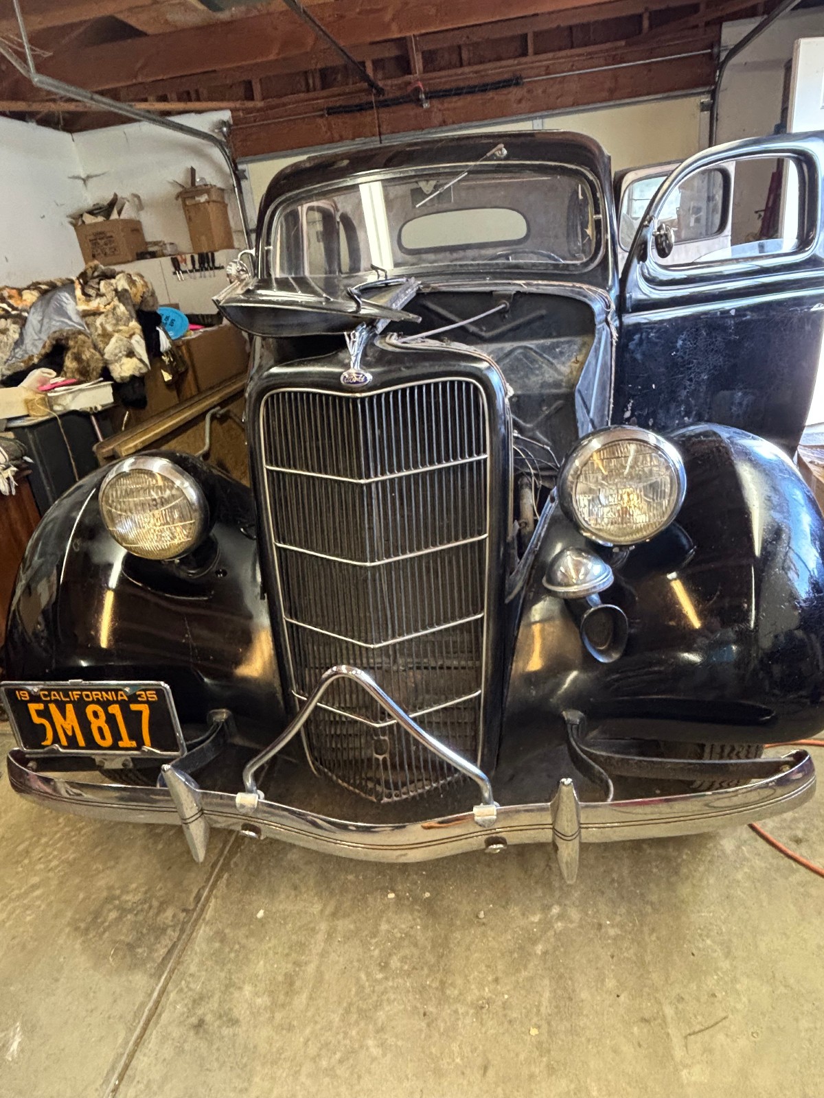 Other-Makes-Model-48-1935-fordor-Tan