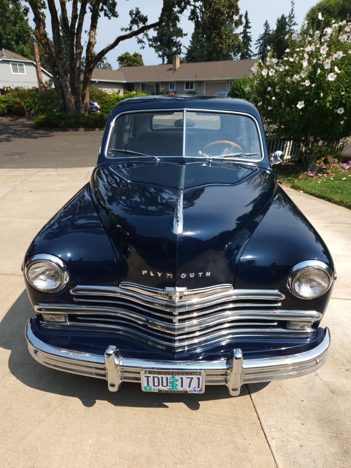 Other-Makes-Special-Deluxe-1949-Sedan-Gray