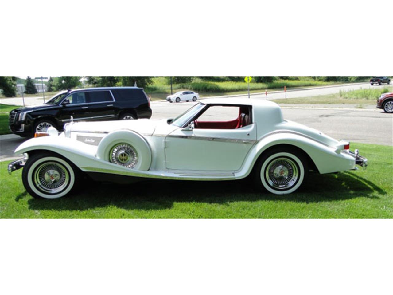 Phillips-Berlina-1982-White-Rad