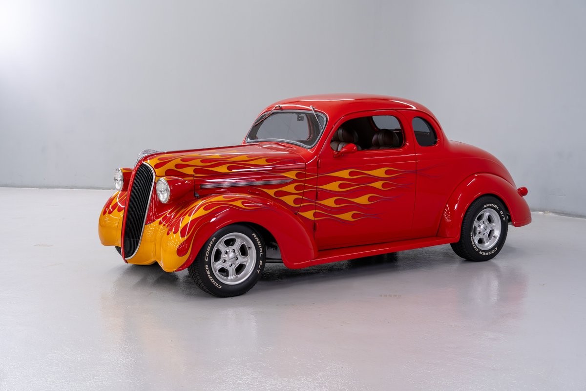 Plymouth-5-Window-Coupe-1937-Coupe-Tan