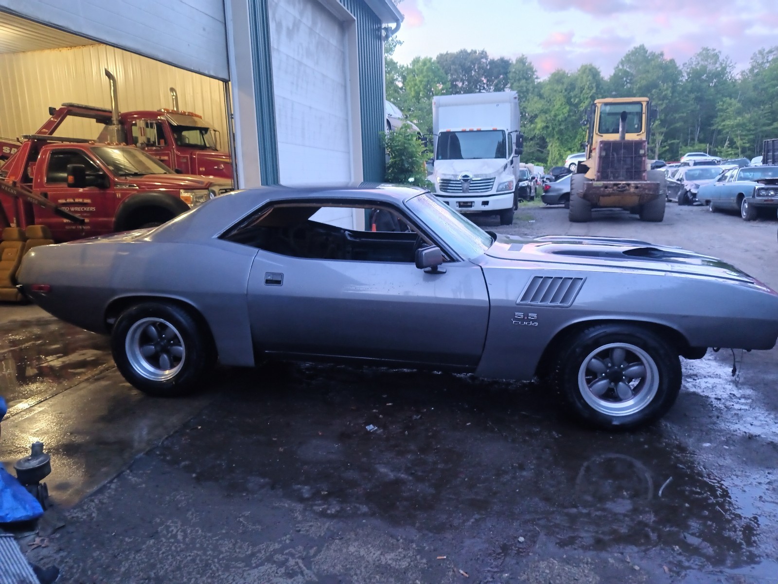 Plymouth-Cuda-1973
