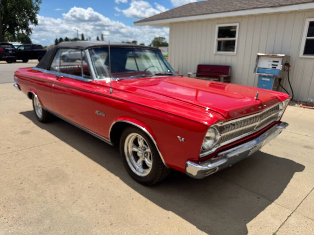 Plymouth-Satellite-1965-Red