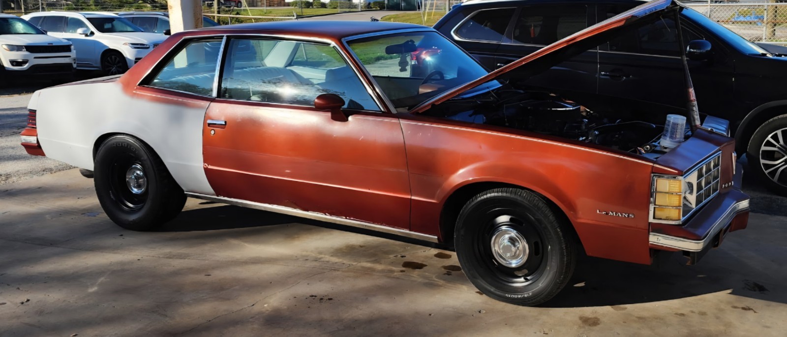 Pontiac-Grand-LeMans-1978-Coupe-White