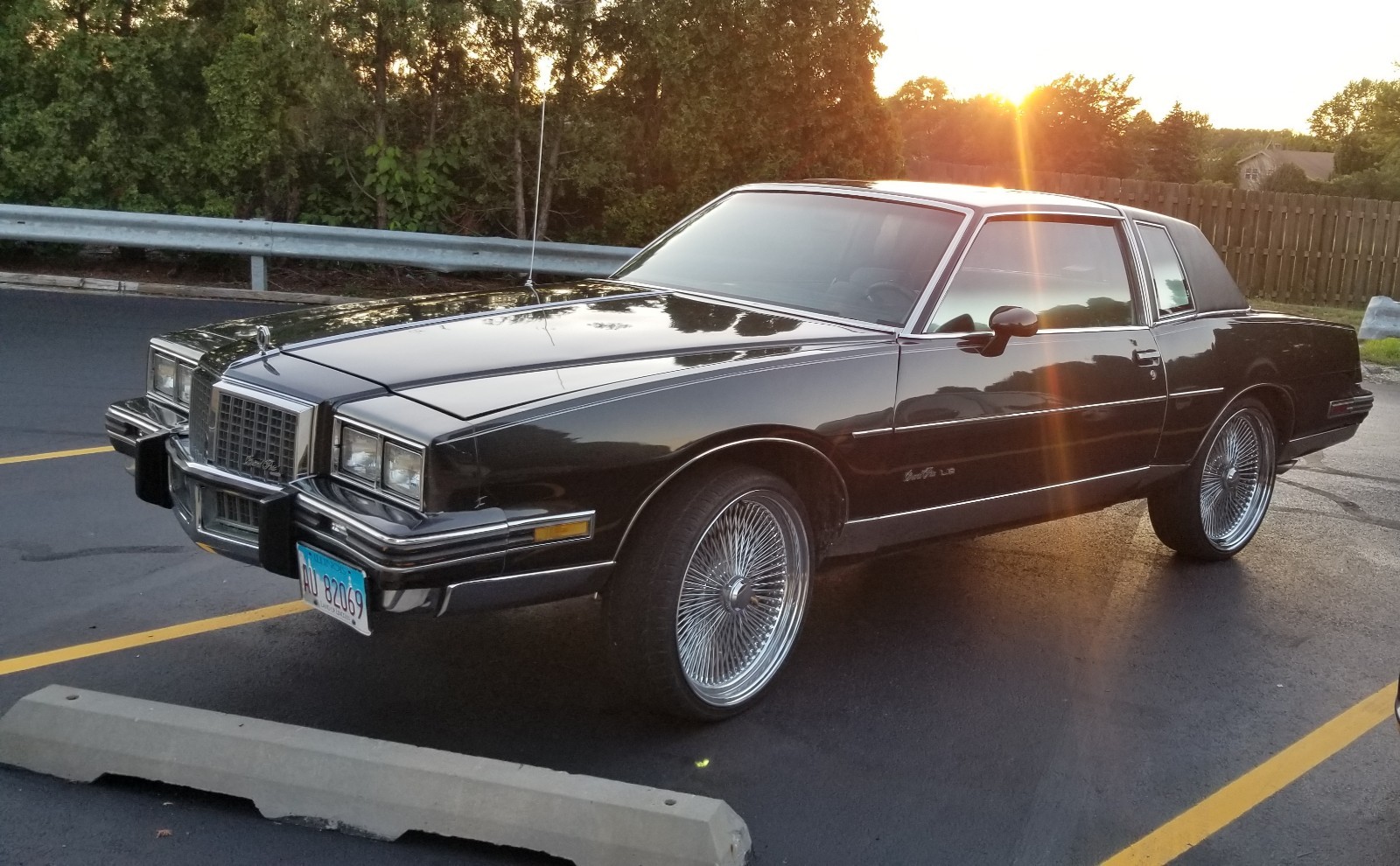 Pontiac-Grand-Prix-1985-Coupe-Gray