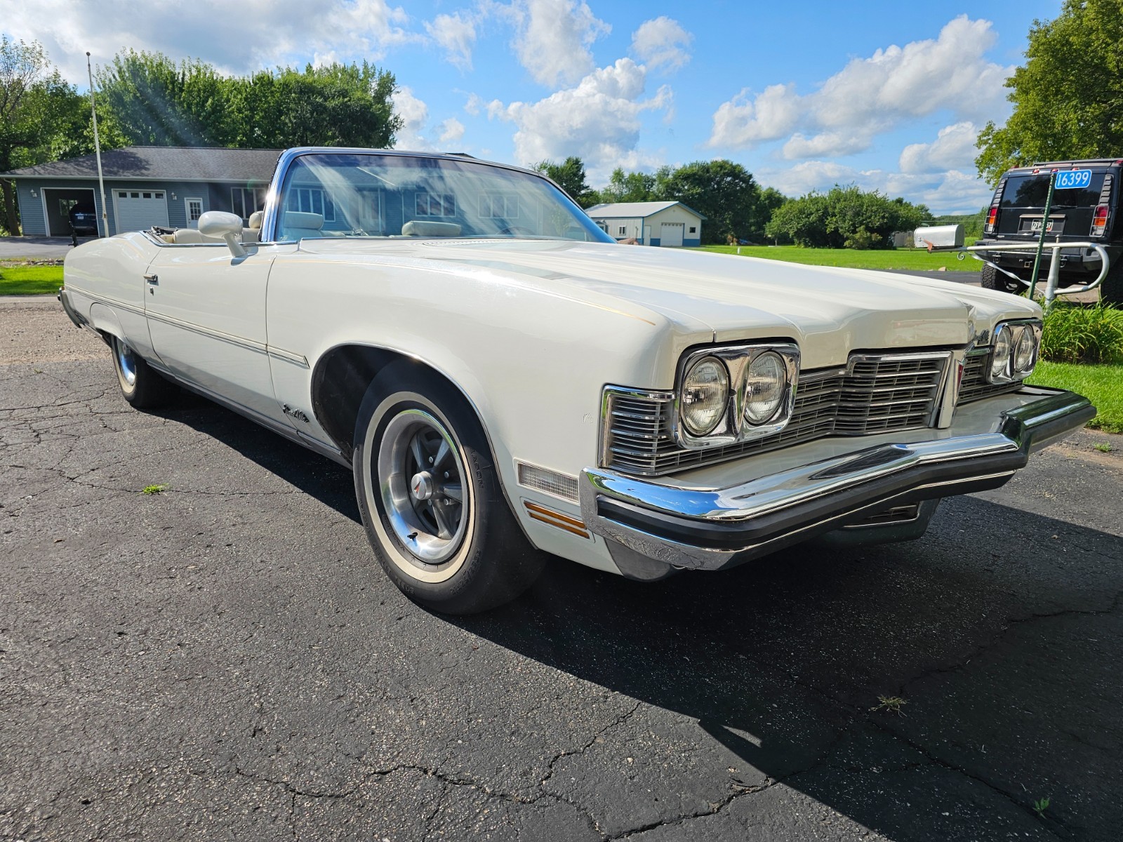 Pontiac-Grandville-1973-Convertible-White