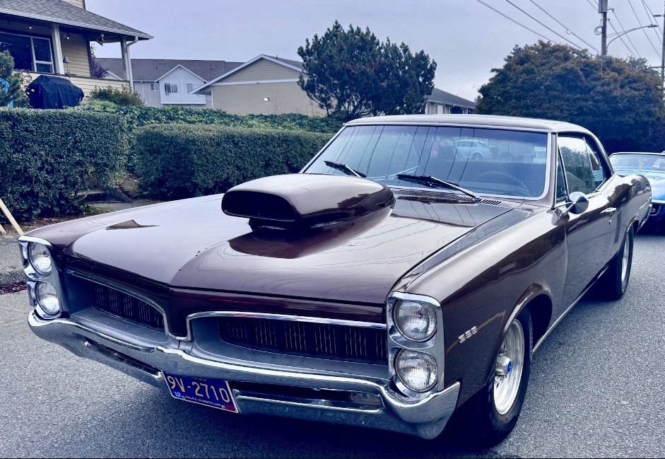 Pontiac-Le-Mans-1967-Coupe-Brown