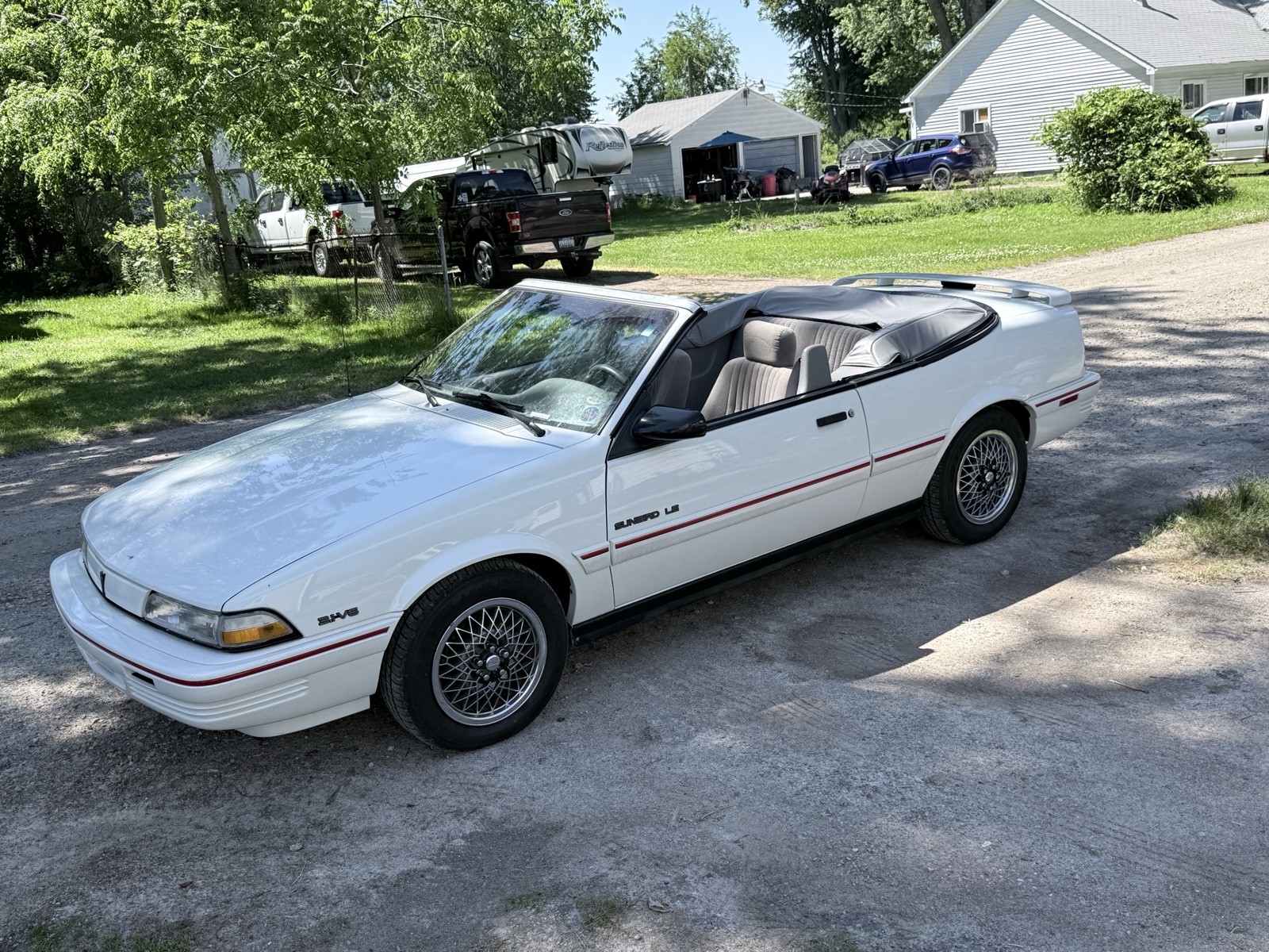Pontiac-Sunbird-1994-Convertible