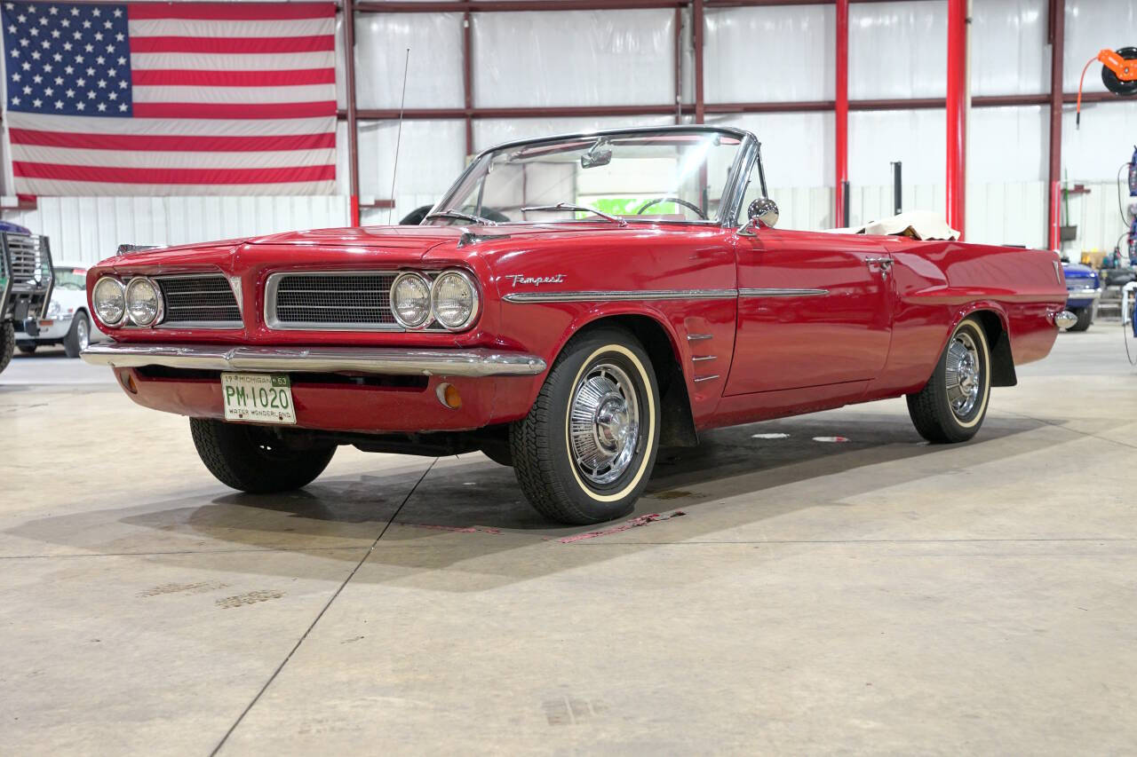 Pontiac-Tempest-1963-Red-Red