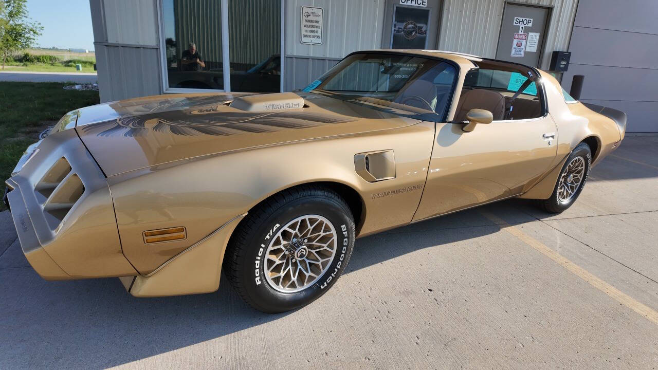 Pontiac-Trans-am-1979-Gold-Tan