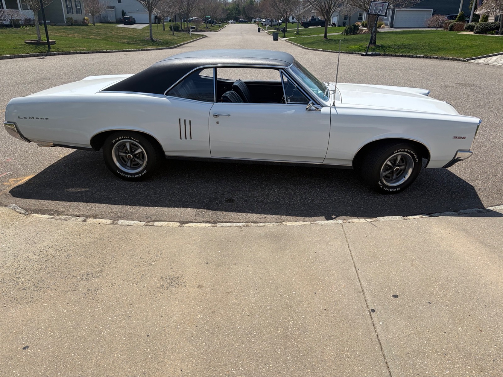 Pontiac-lemans-1967-2door-Black