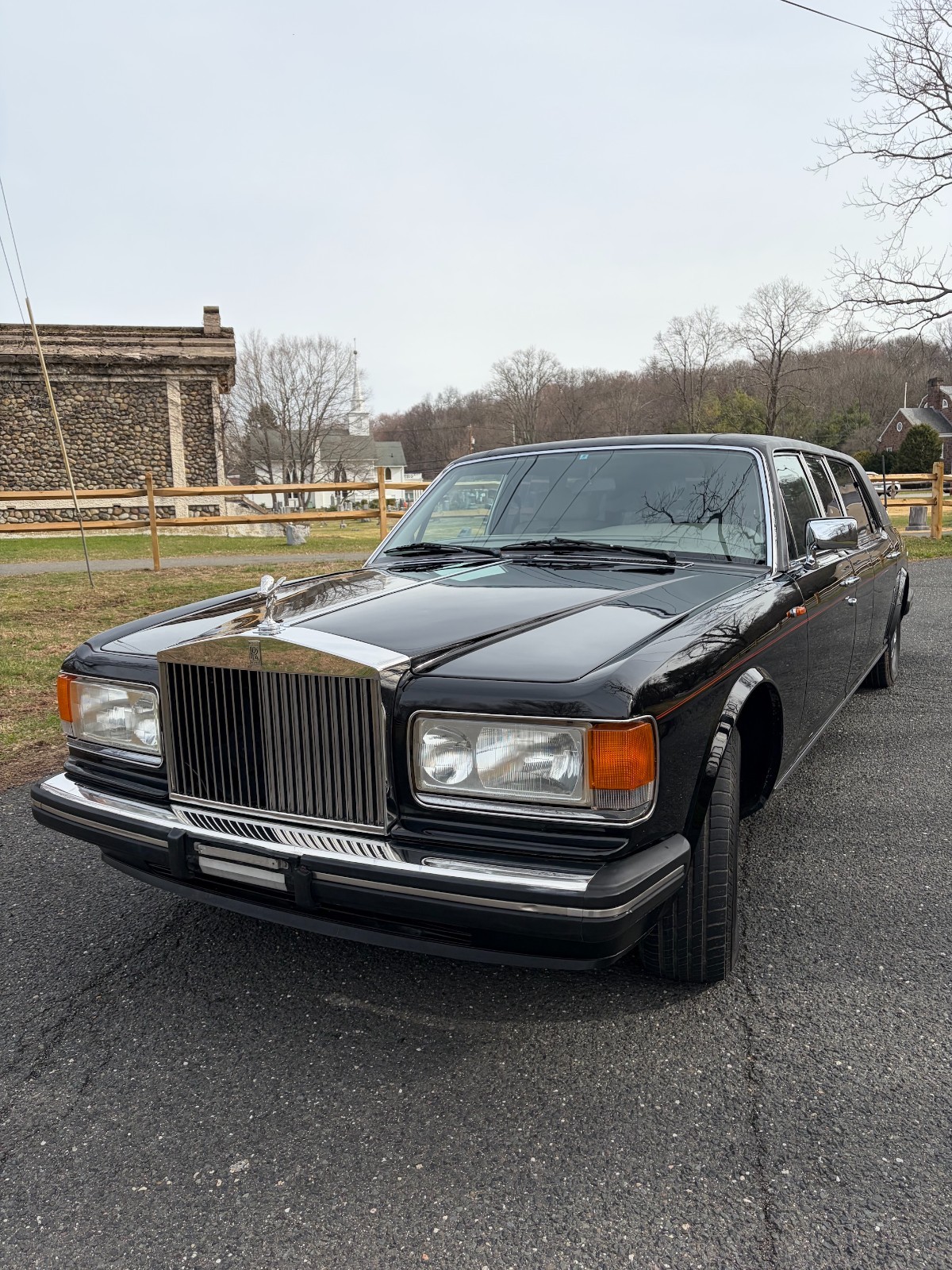 Rolls-Royce-Silver-SpiritSpurDawn-1989-Limousine-Gray