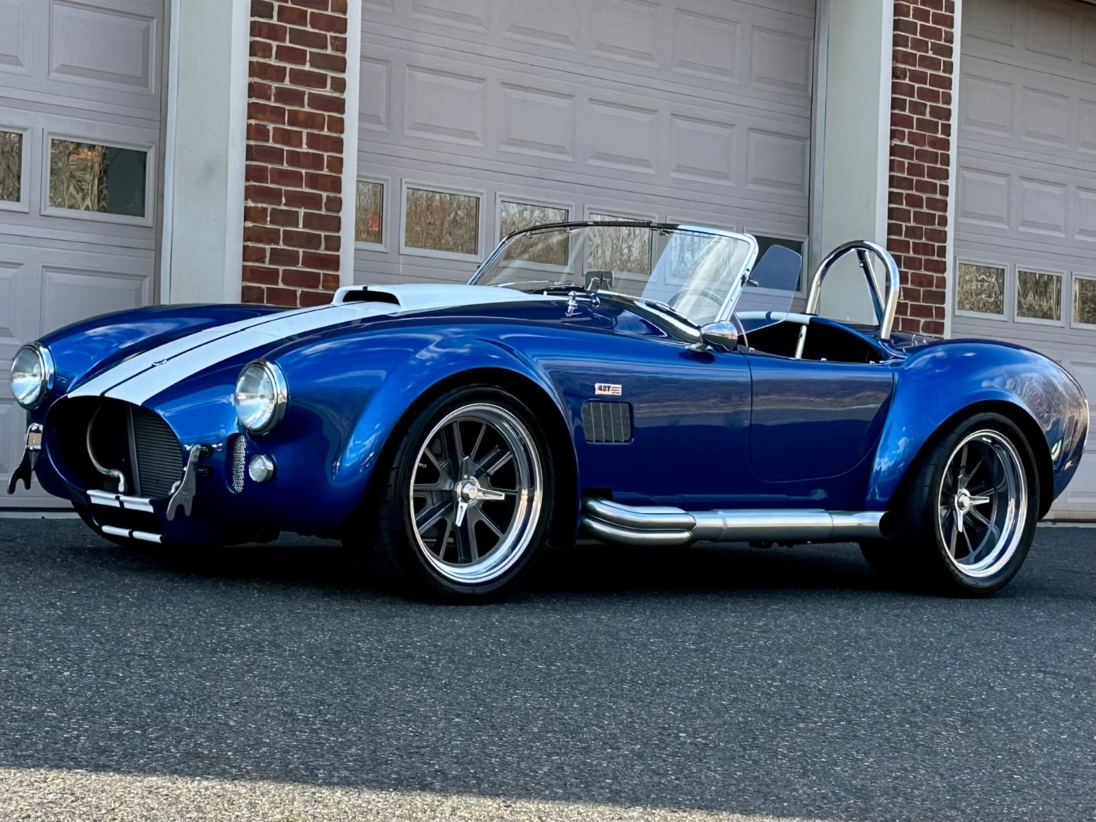Shelby-Cobra-1965-Black