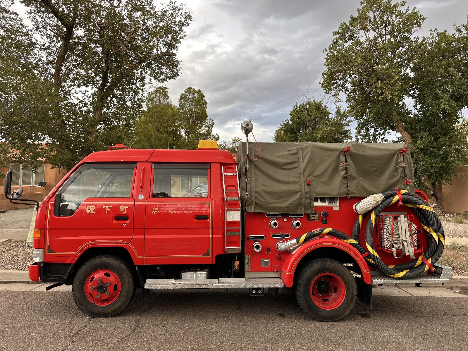 Toyota-Dyna-1980-Extended-Crew-Cab-Pickup