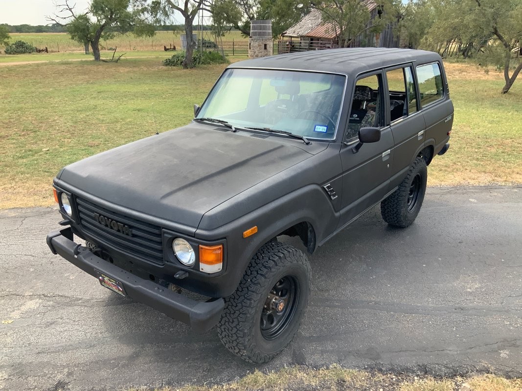 Toyota-Land-Cruiser-1985-SUV-Grey