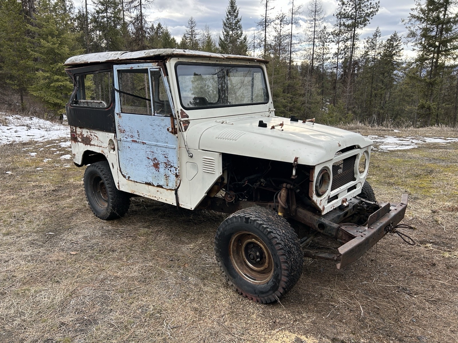 Toyota-Land-Cruiser-40-1972-SUV