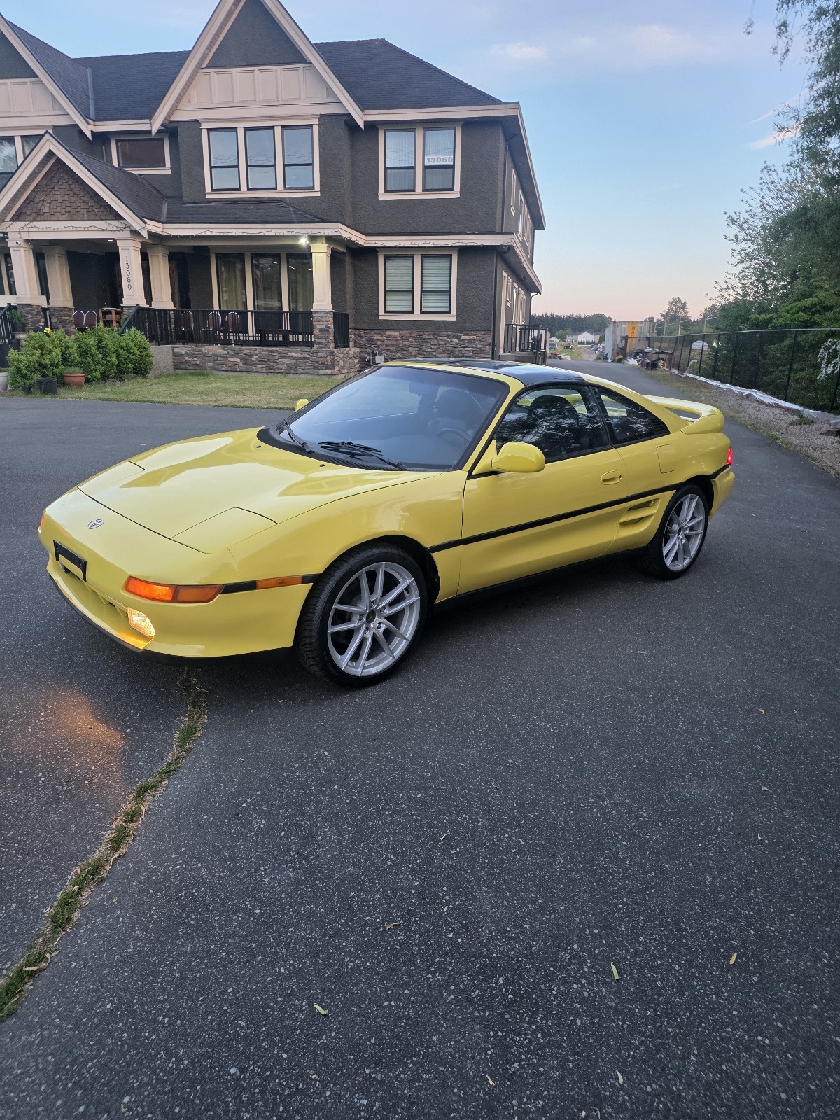 Toyota-MR2-1991
