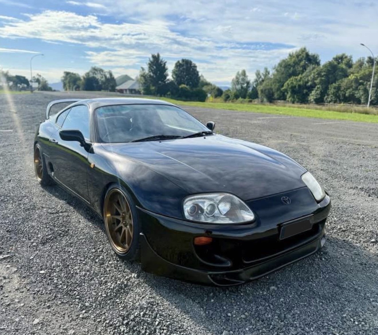 Toyota-Supra-1995-Coupe