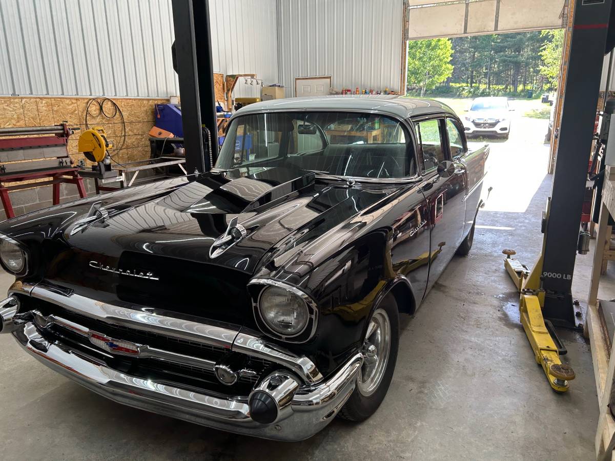 57-chevy-150-2-door-1957-custom