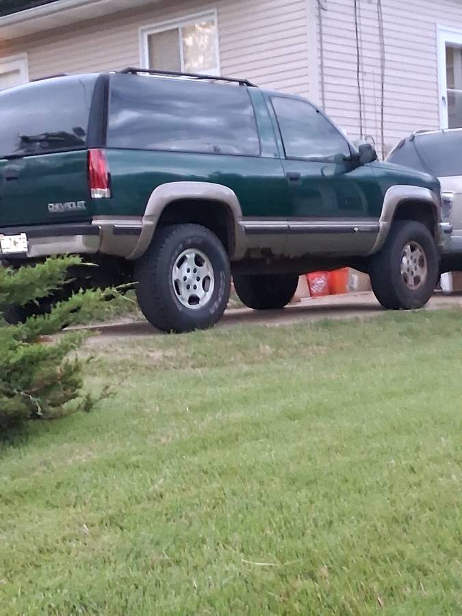 95-chevy-tahoe-1995-green