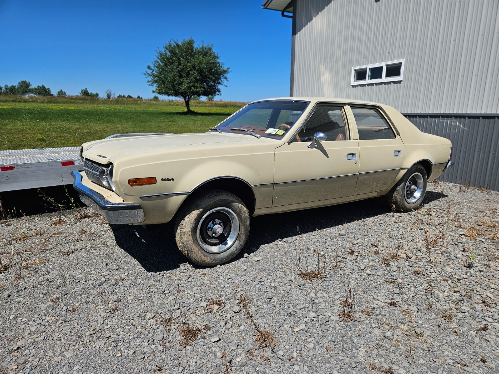 AMC-Hornet-1973-Sedan-Tan