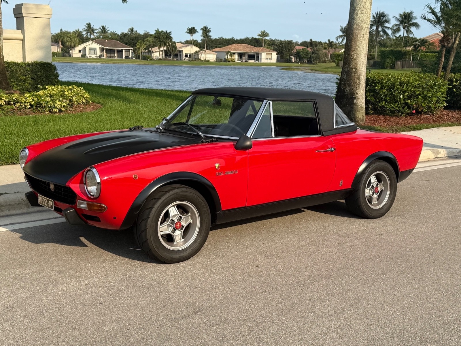Abarth-124-CSA-Rally-Spider-1973-Convertible