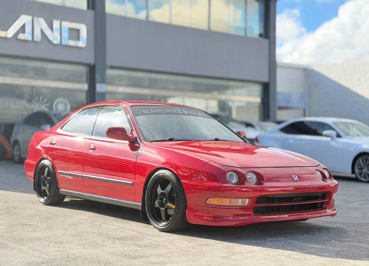 Acura-Integra-1994-red