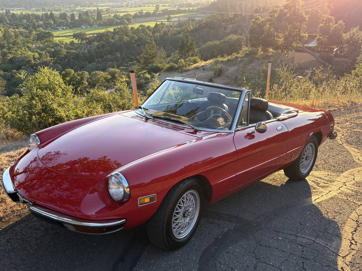 Alfa-romeo-Series-2-spider-1971-red