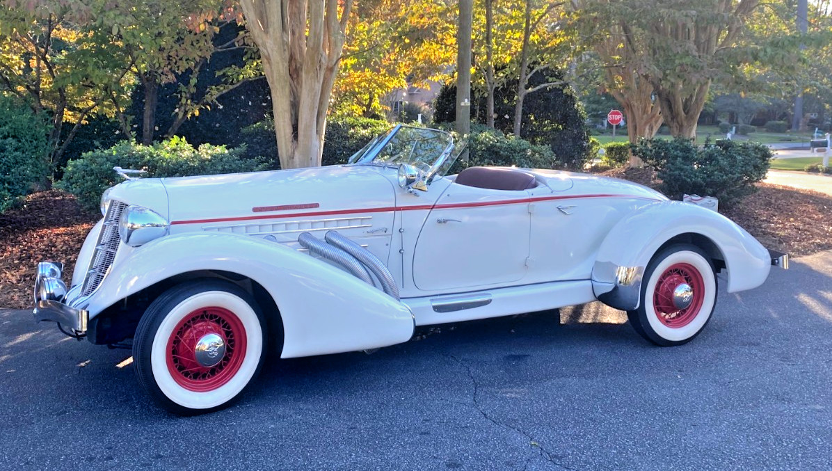 Auburn-Boat-Tail-Speedster-1935-Convertible-Burgundy