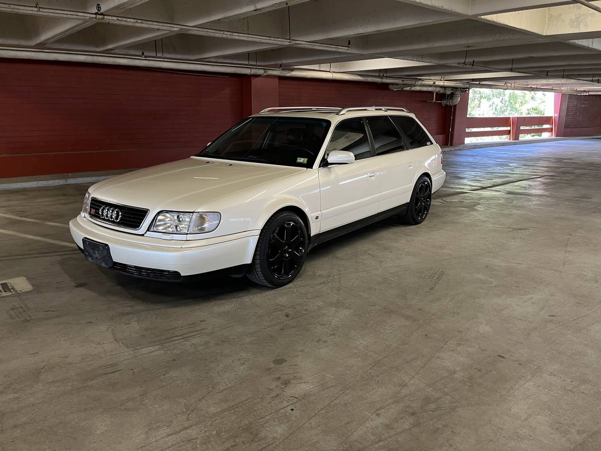 Audi-S6-1995-white