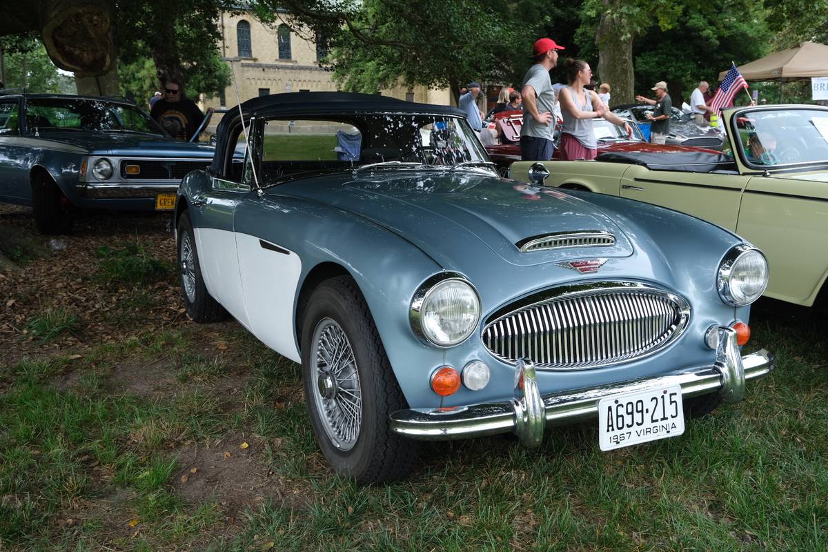 Austin-healey-3000-mk3-1967-blue