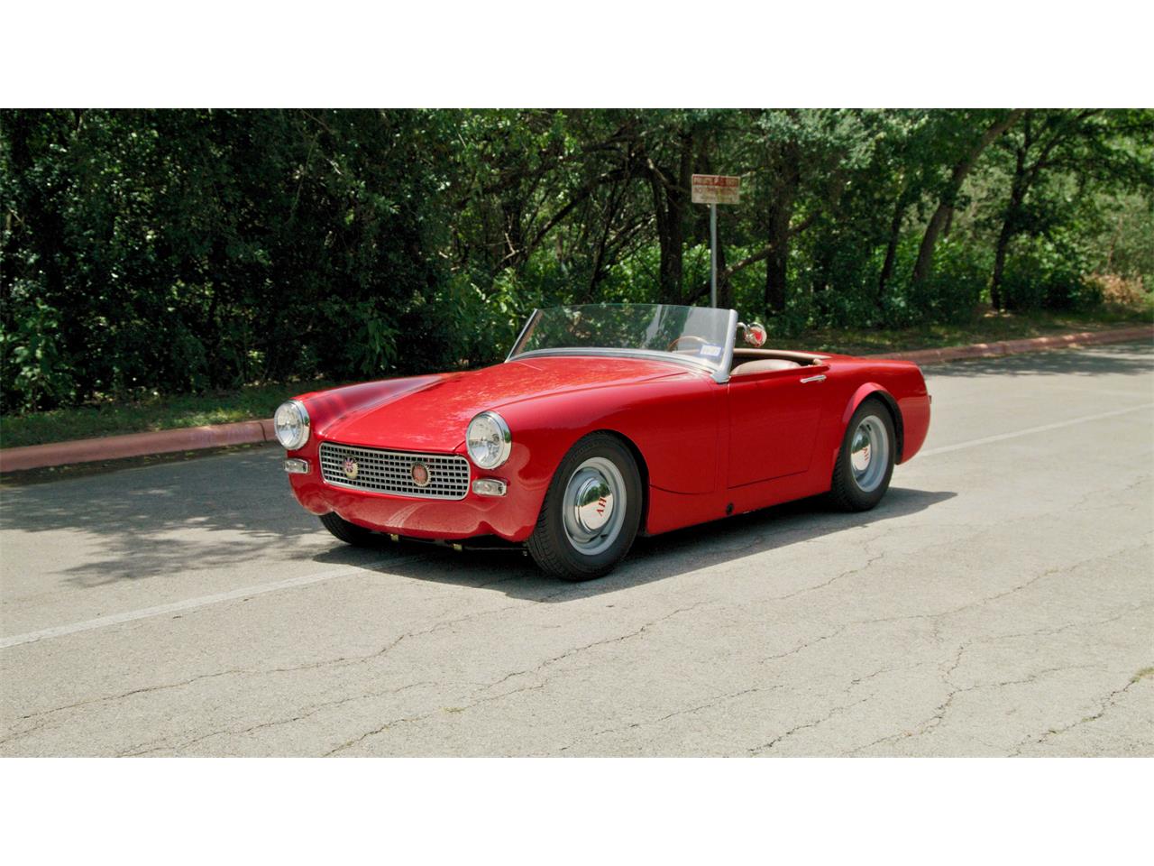 Austin-healey-Sprite-1966-Cherry-Red-Cognac