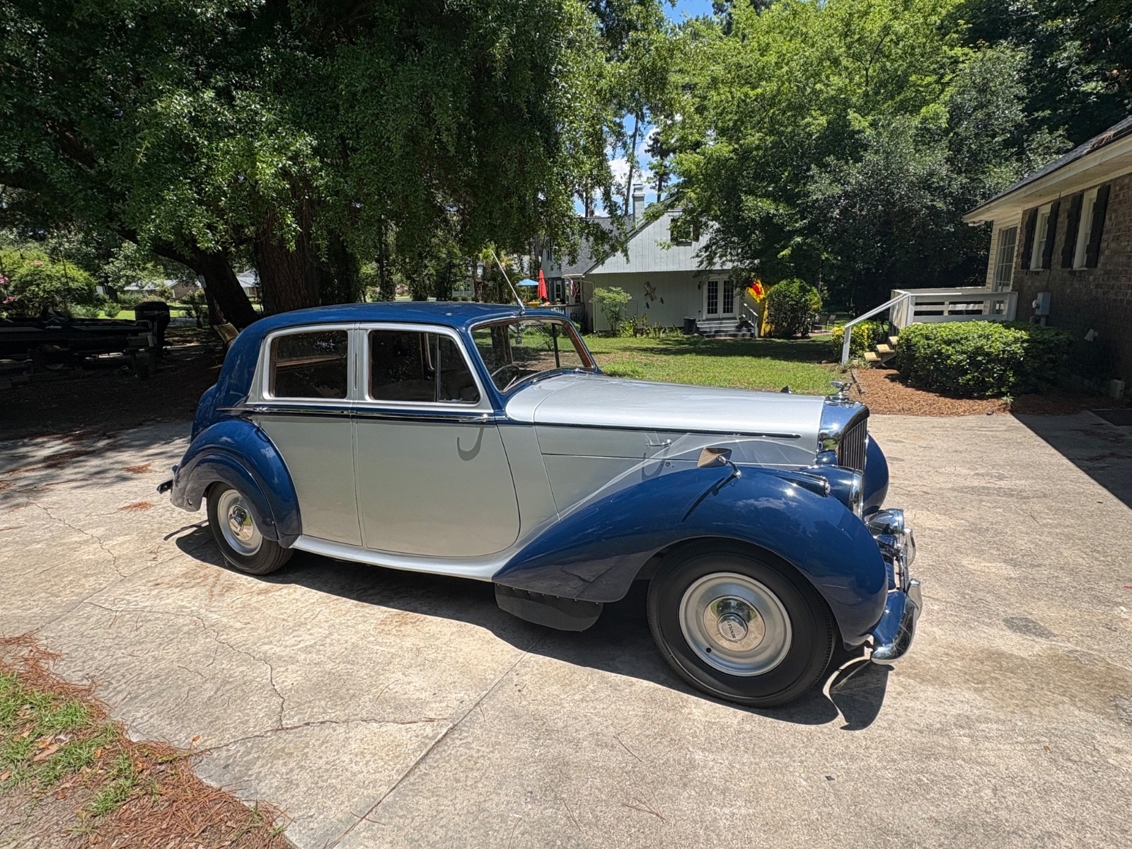 Bentley-Mark-IV-1949-Sedan