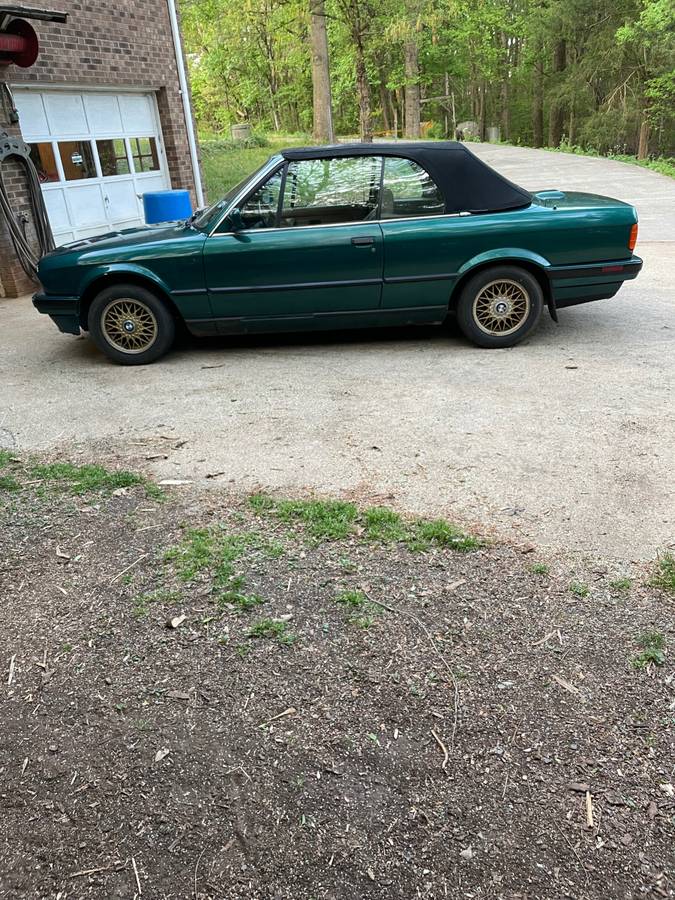 Bmw-318ic-1992-green