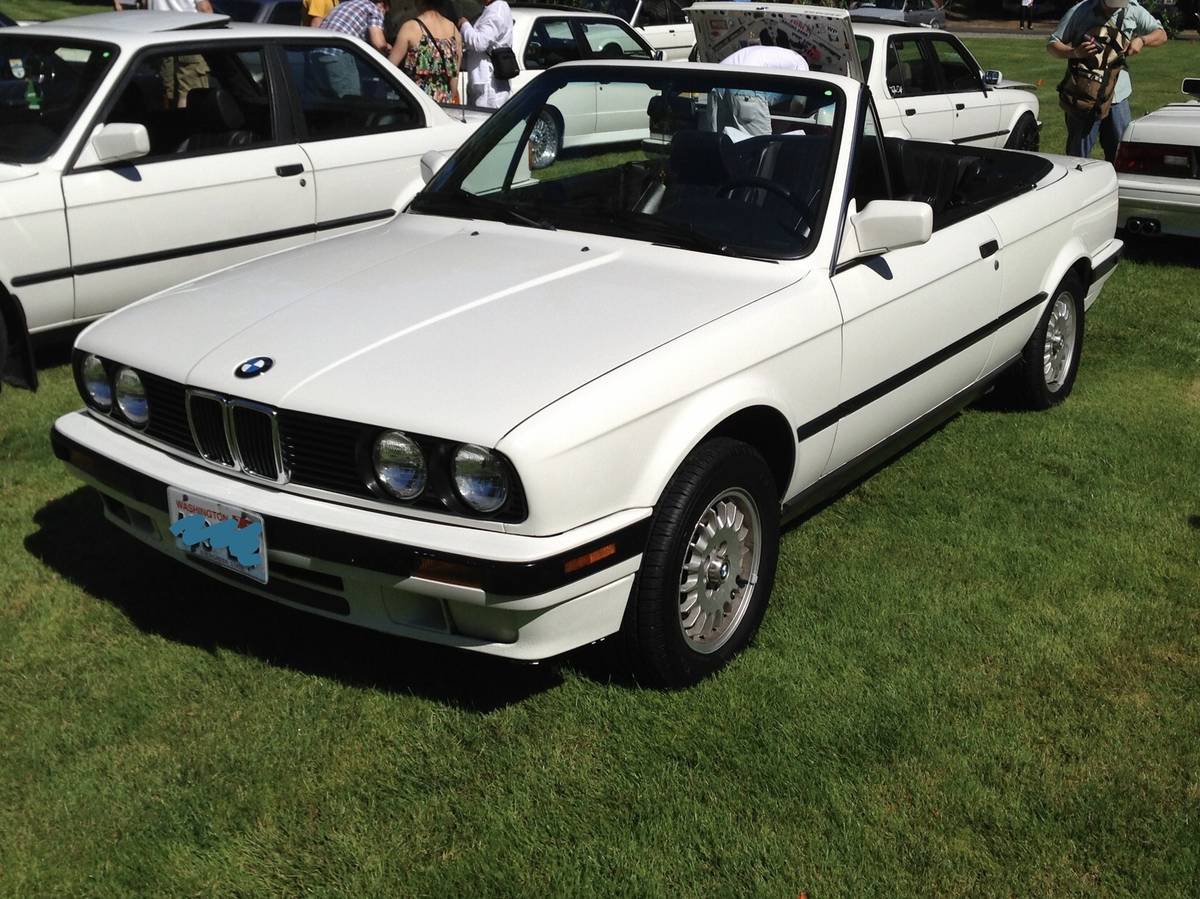 Bmw-318ic-1992-white