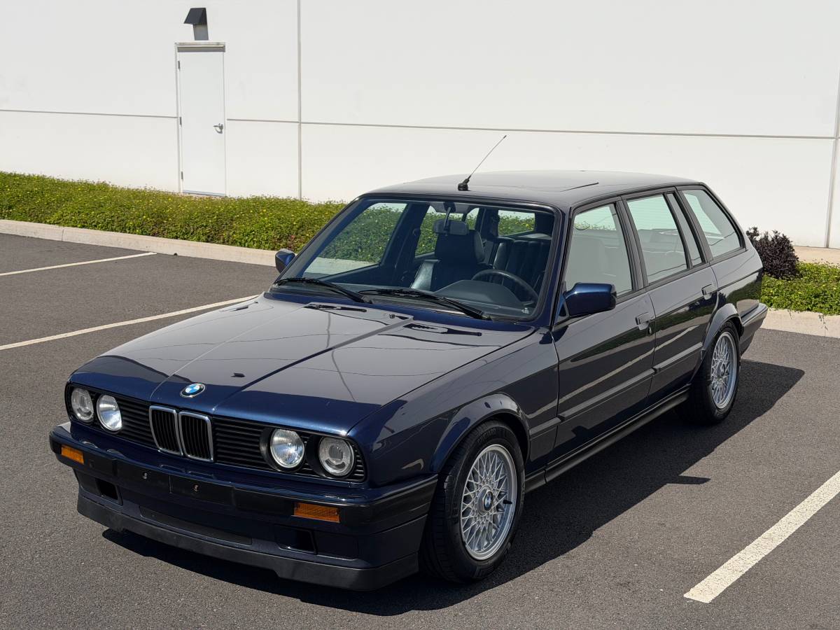 Bmw-320-1990