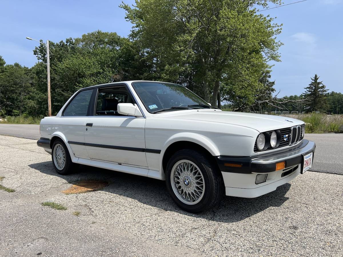 Bmw-325ix-1988-white