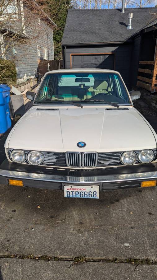 Bmw-528e-1986-white