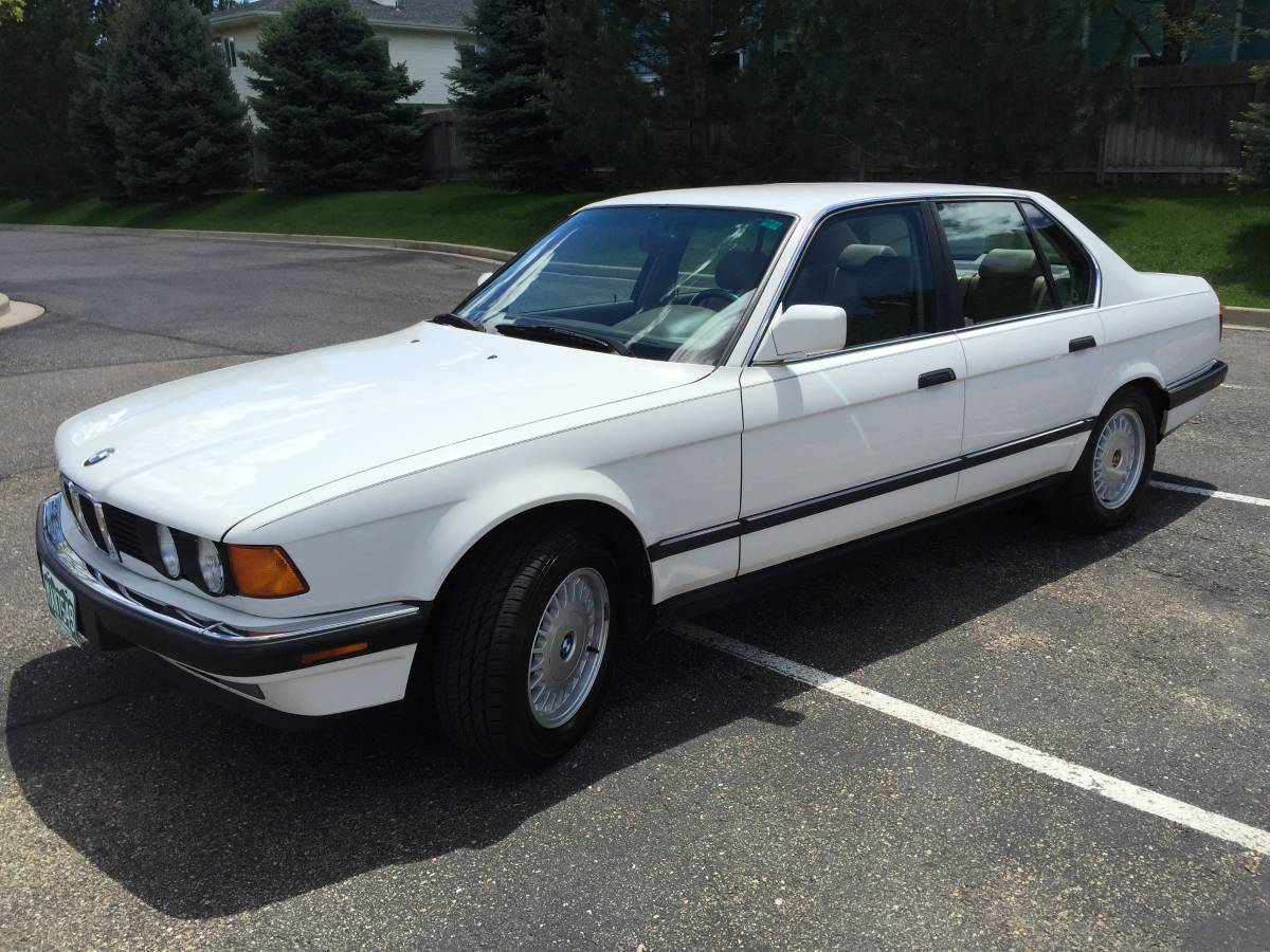 Bmw-735i-1992-white