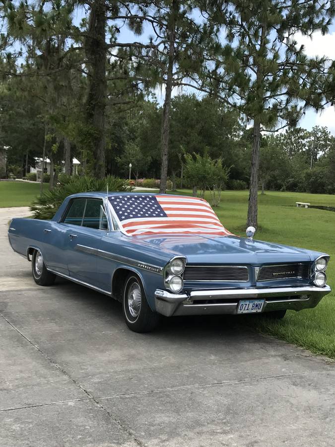 Bonneville-1963-blue