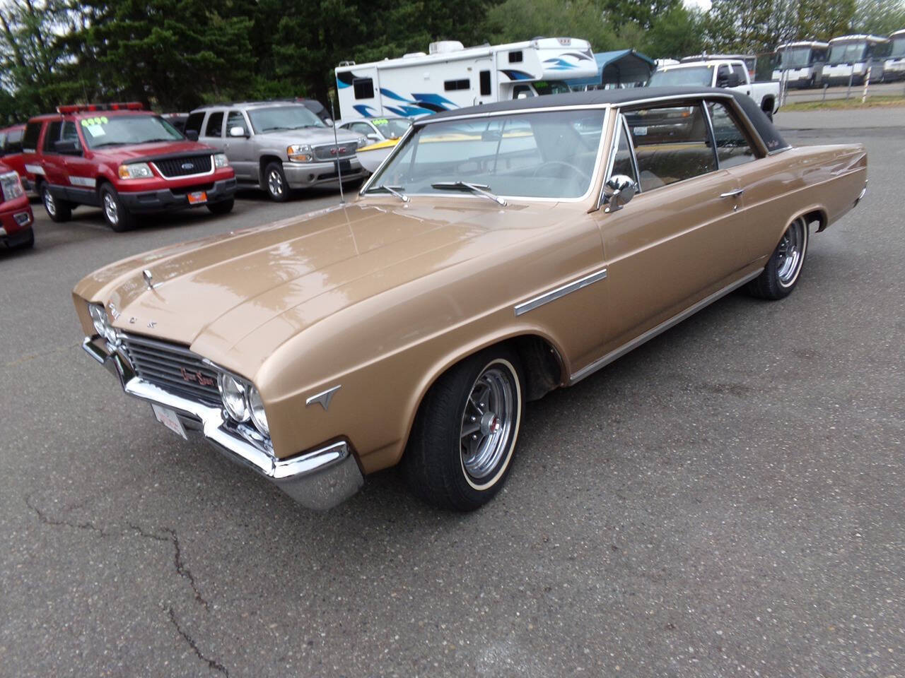Buick-Gran-sport-1965-Tan-Tan