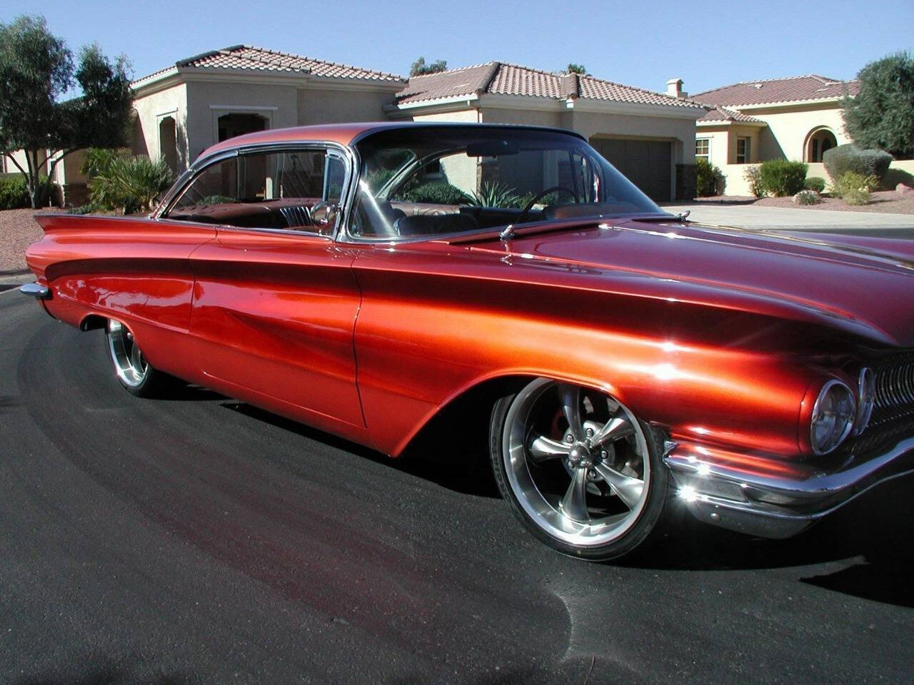 Buick-Invicta-1960-Burgundy-Black