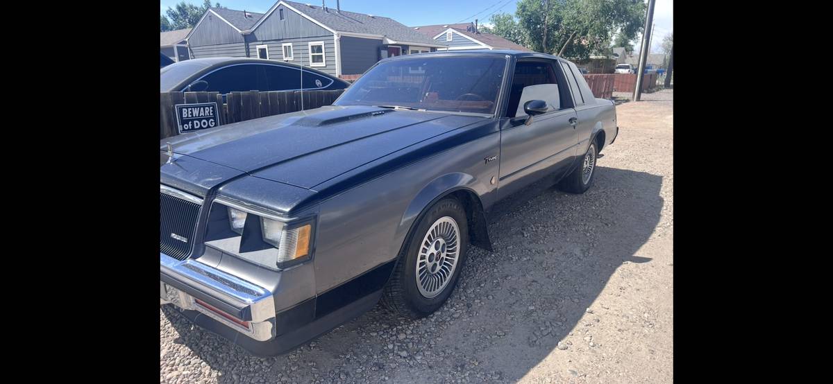 Buick-Regal-t-type-1984-black