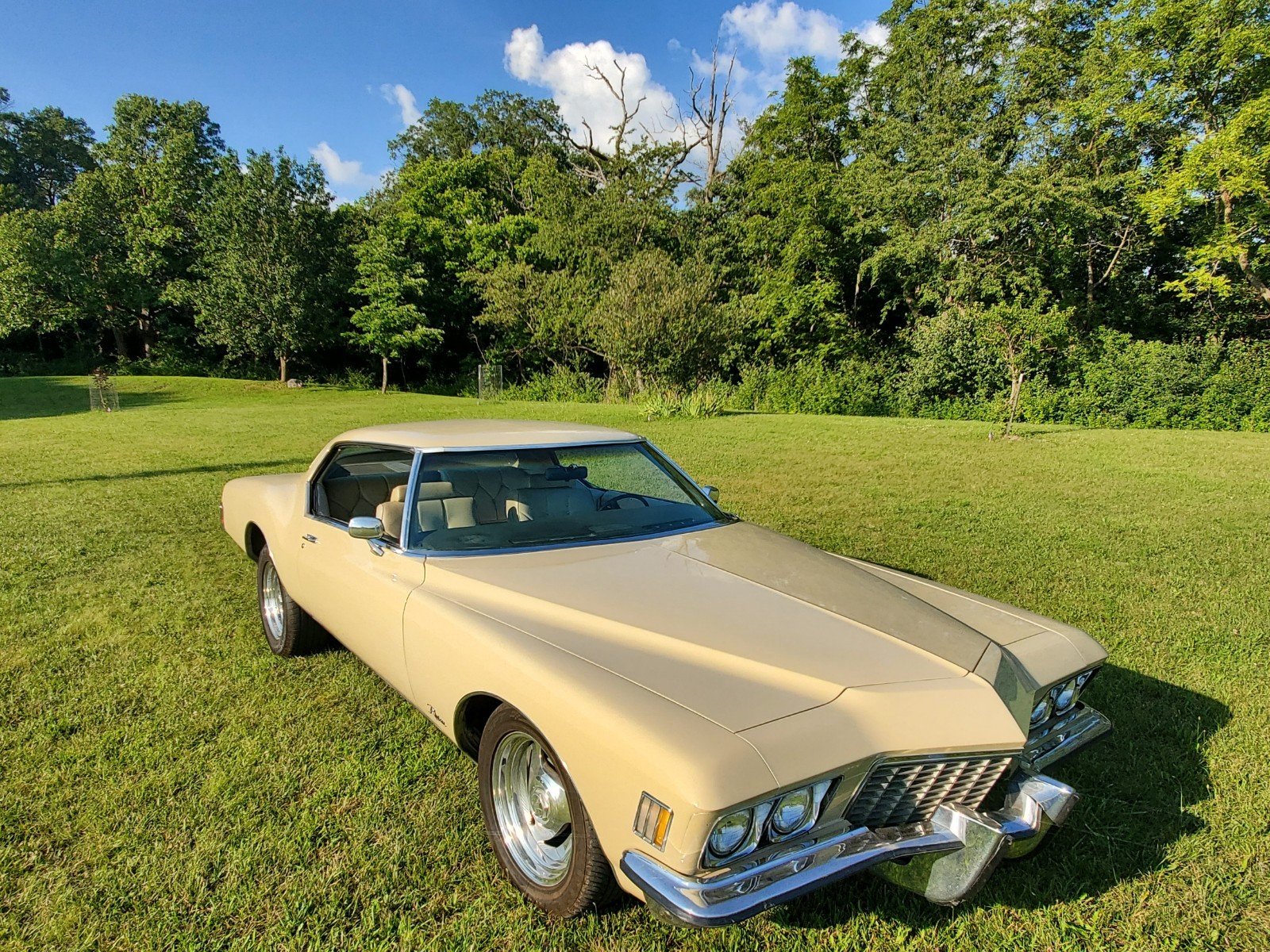Buick-River-1972-Coupe